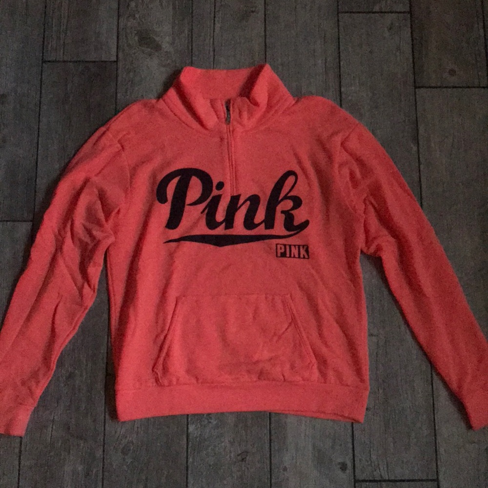 VS Pink pullover